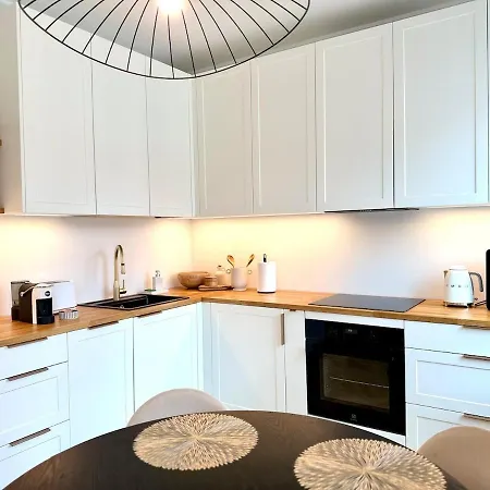 Apartamento Stylish With Sauna Old Town, Town Hall Square