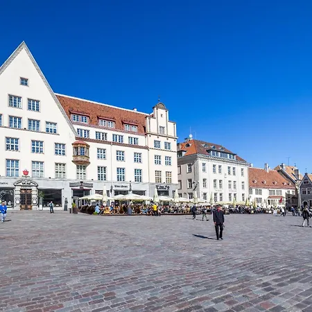 Stylish With Sauna Old Town, Town Hall Square Apartamento