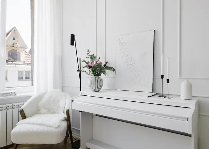 Stylish With Sauna Old Town, Town Hall Square Appartement