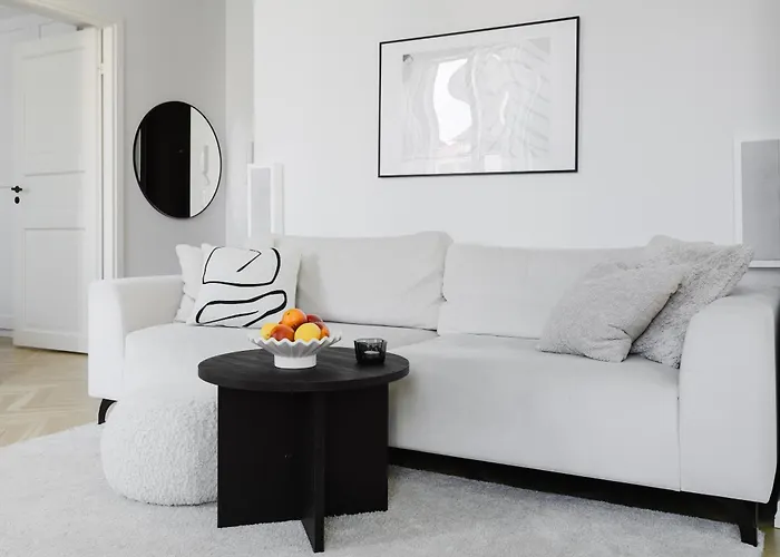 Appartement Stylish With Sauna Old Town, Town Hall Square *