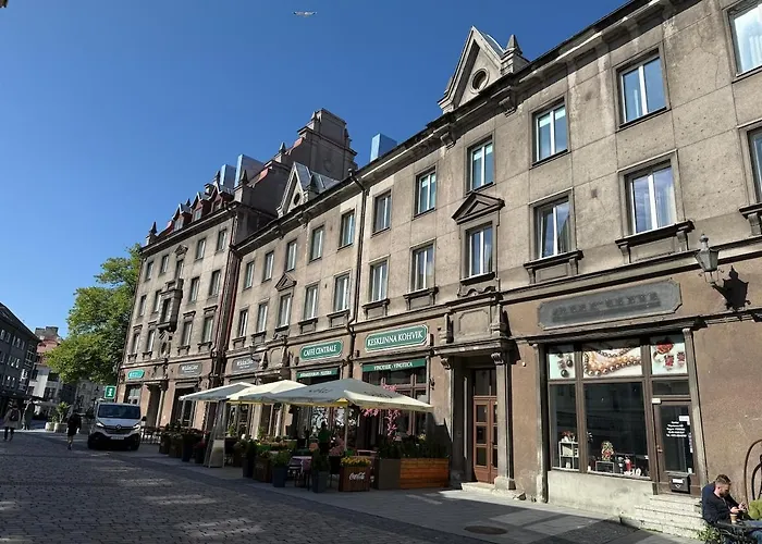 Stylish With Sauna Old Town, Town Hall Square Appartement *