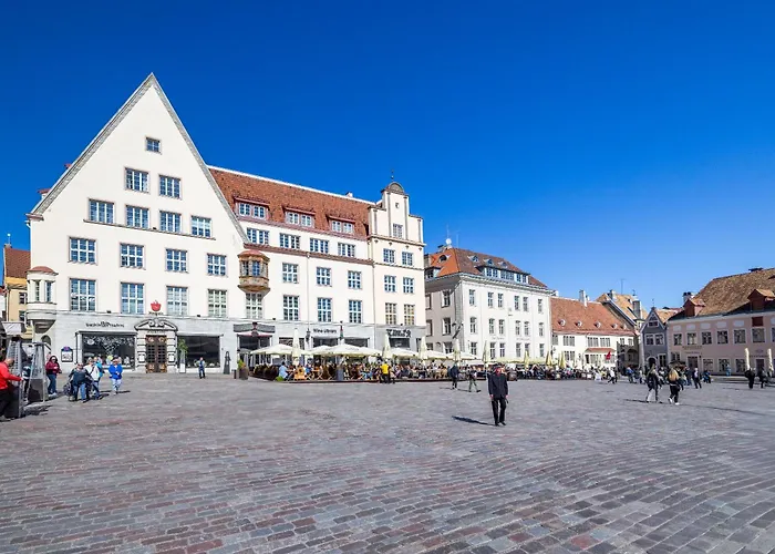 Stylish With Sauna Old Town, Town Hall Square Appartement