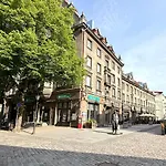 Stylish With Sauna Old Town, Town Hall Square Apartamento Tallin